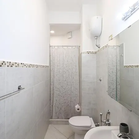 Charming Oasi 18 Min Colosseum - 2 - Metro 5 Min Apartamento Roma